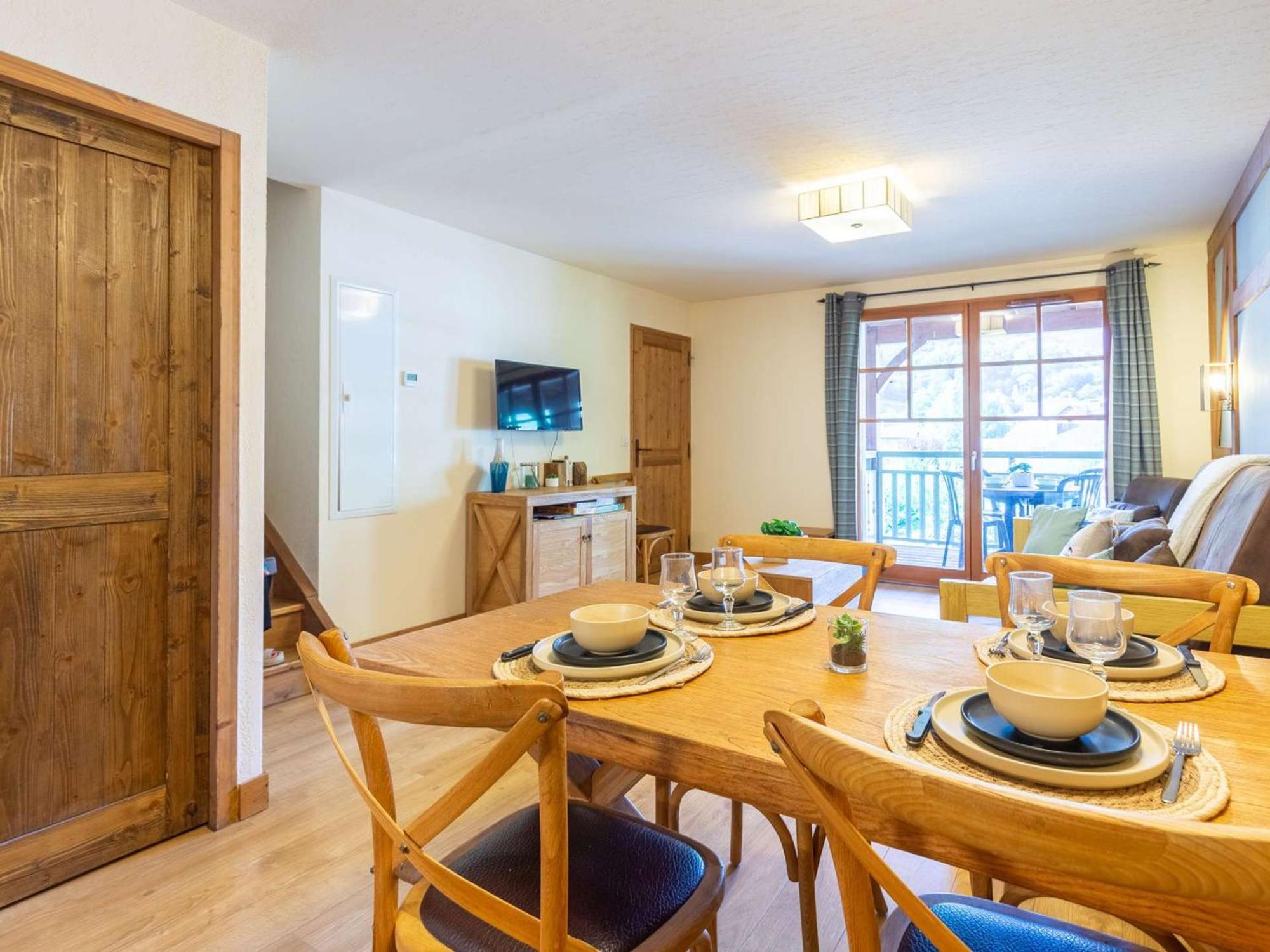 סן-לארי-סולאן Appartement De 70 M² Au Centre-Ville Avec Piscine, Hammam, Sauna Et Balcon Bien Expose - Fr-1-296-392 מראה חיצוני תמונה